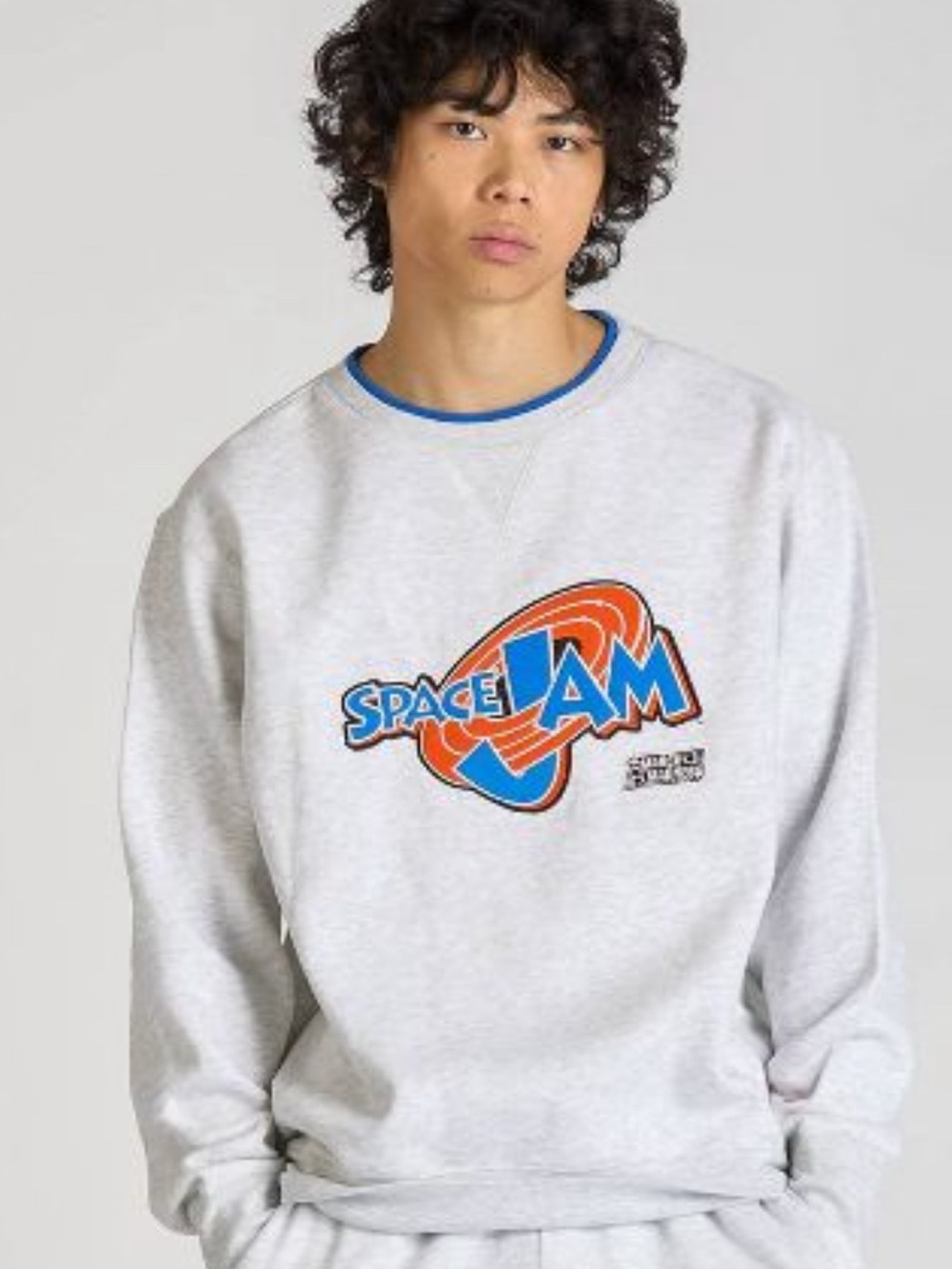 Champion x Space Jam Graphic Crewneck Sweatshirt - Light Gray